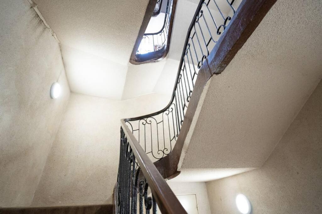 La Veilleuse - Appartement Au Coeur Du Centre Ville Limoges Dış mekan fotoğraf