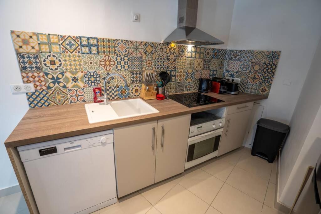 La Veilleuse - Appartement Au Coeur Du Centre Ville Limoges Dış mekan fotoğraf